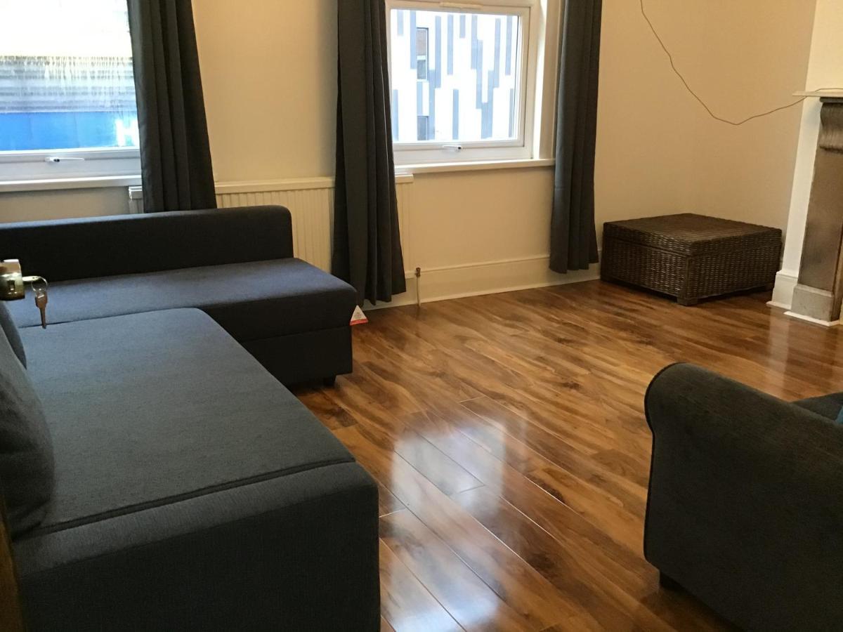 Residential Quarters, General Gordon Square Apartment ลอนดอน ภายนอก รูปภาพ